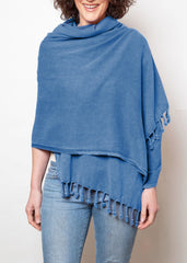 lady wearing sea blue hammam wrap